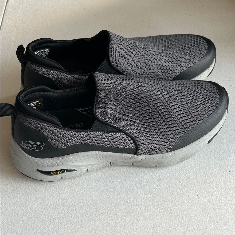 Skechers Gray Slip-On Arch-Fit Casual Loafers